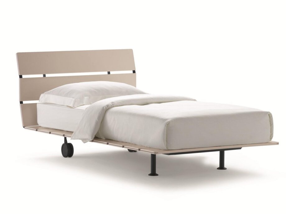 Tadao Bed Flou
