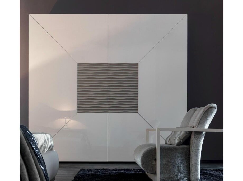 Ebon Wardrobe Corte Zari