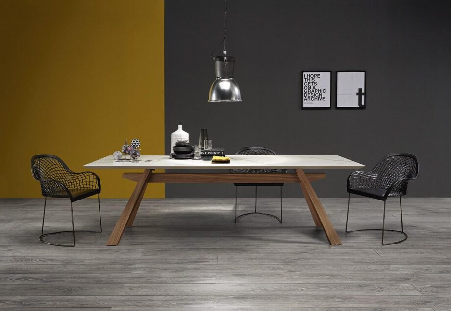 Zeus Table Midj