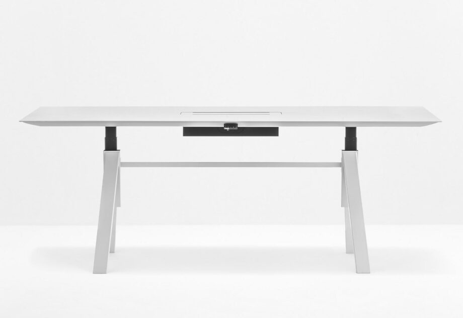 Arki Table Adjustable Office Desk Pedrali