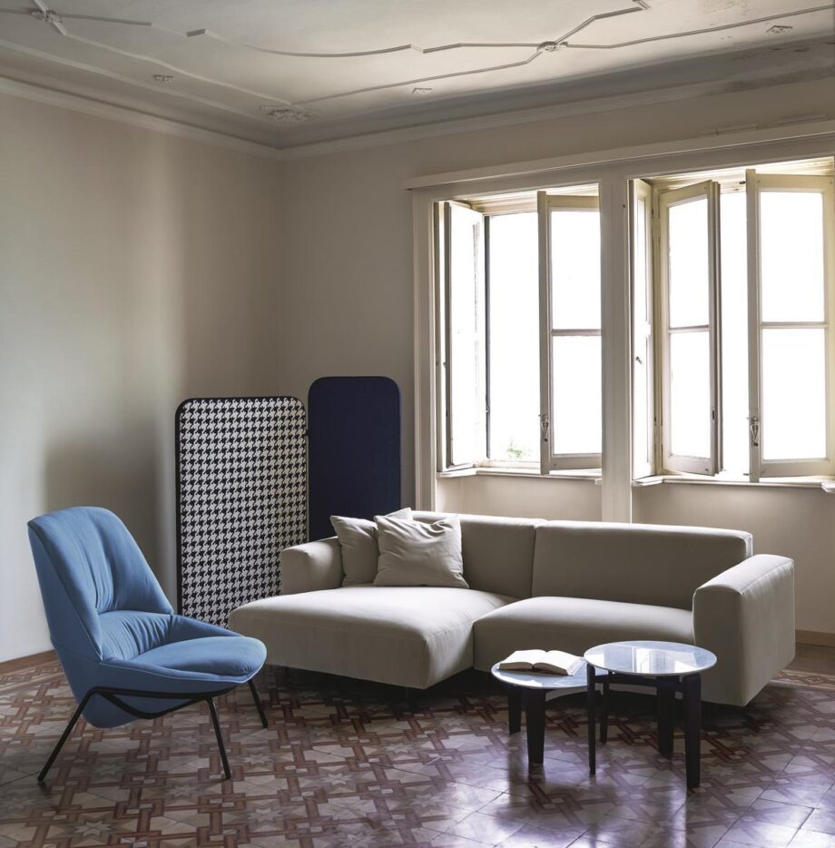 Ladle Low Armchair Arflex