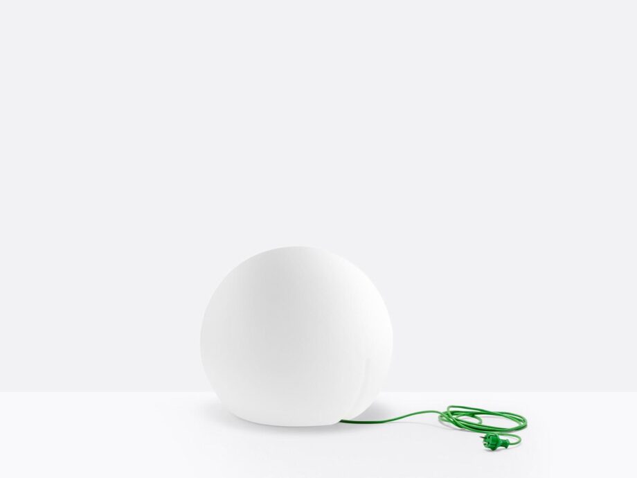 Happy Apple 330e Outdoor Floor Lamp Pedrali