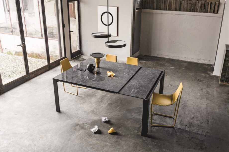 Marcopolo Table Midj