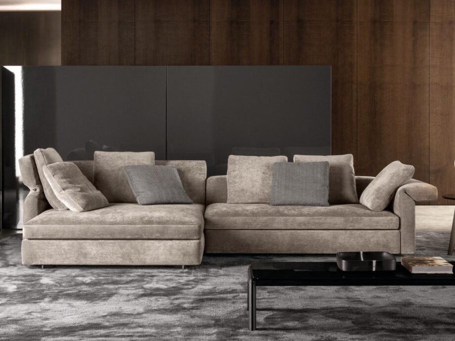 Collar Sofa Minotti