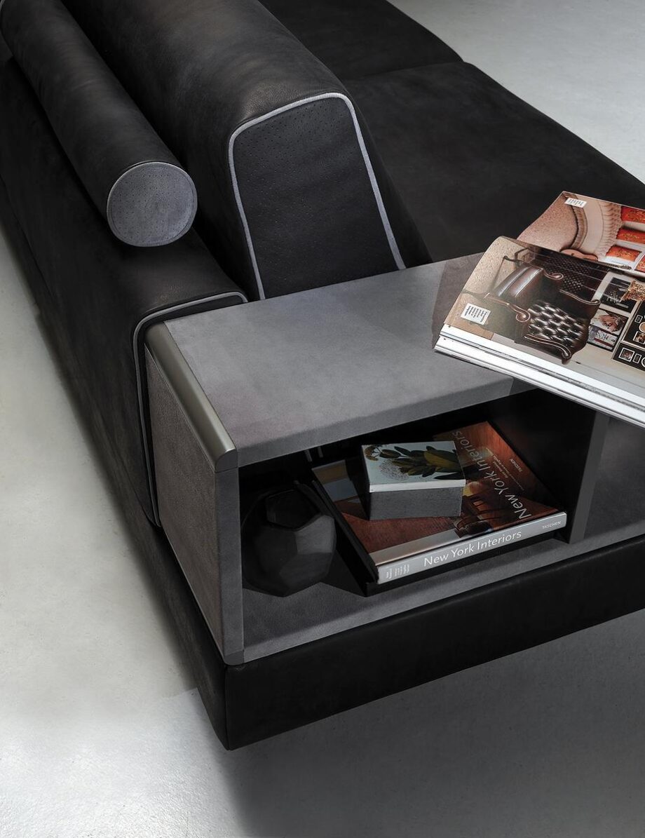Moat Sofa Borzalino