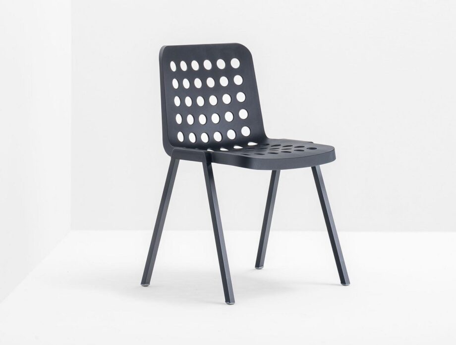 Koi Booki 370 Outdoor Chair Pedrali