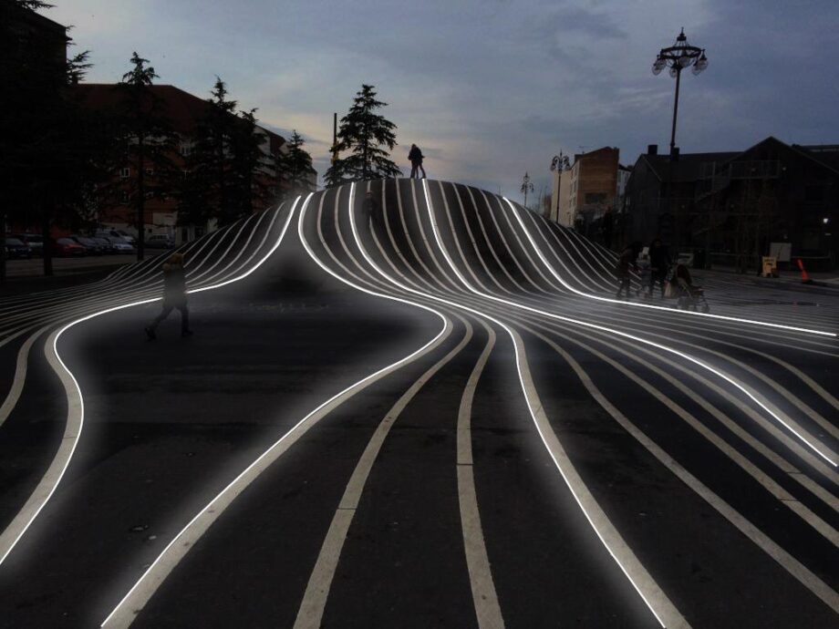 La Linea Outdoor Wall Lamp Artemide