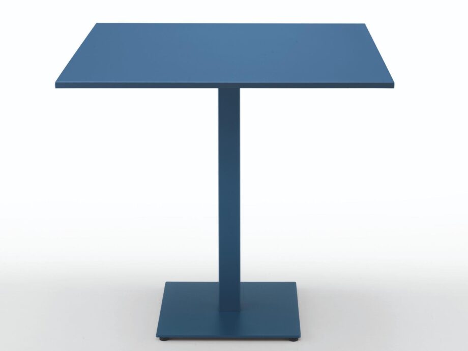 Smart Outdoor Table Midj
