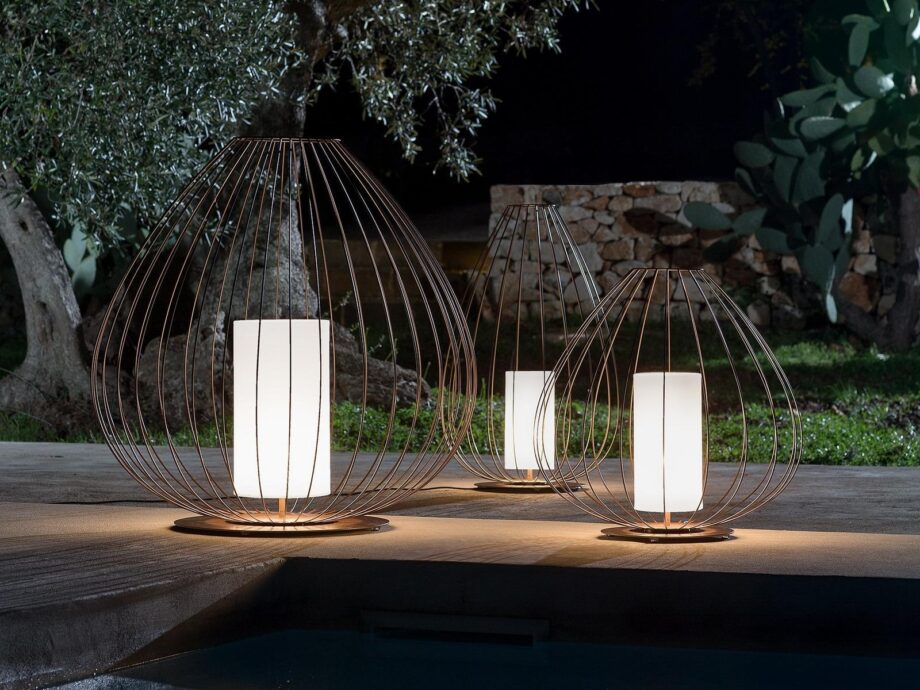 Cell Outdoor Floor Lamp Karman