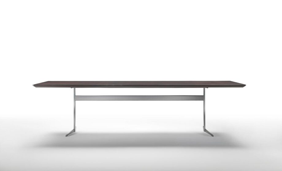 Fly Table Flexform