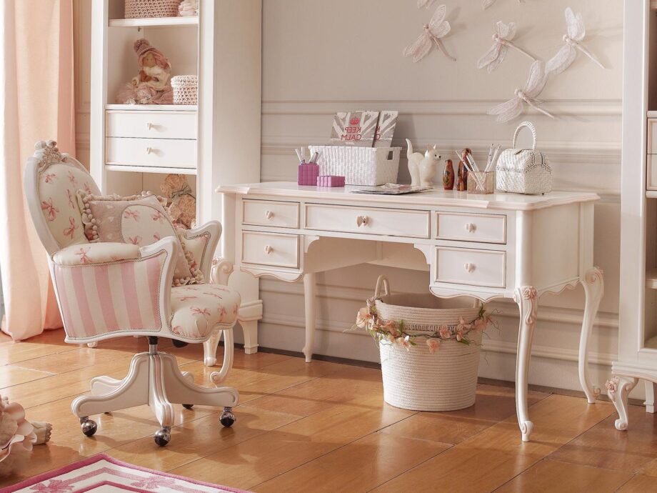 Caterina Kids Table And Chair Volpi