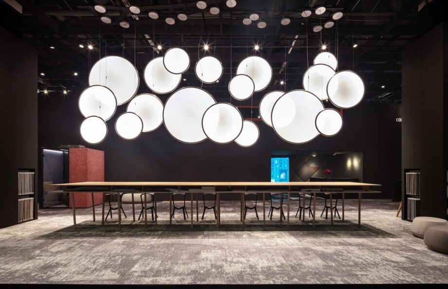 Discovery Vertical Pendant Lamp Artemide