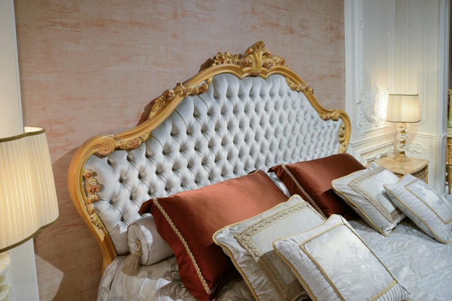 3700 Luigi Xvi Bed Ezio Bellotti
