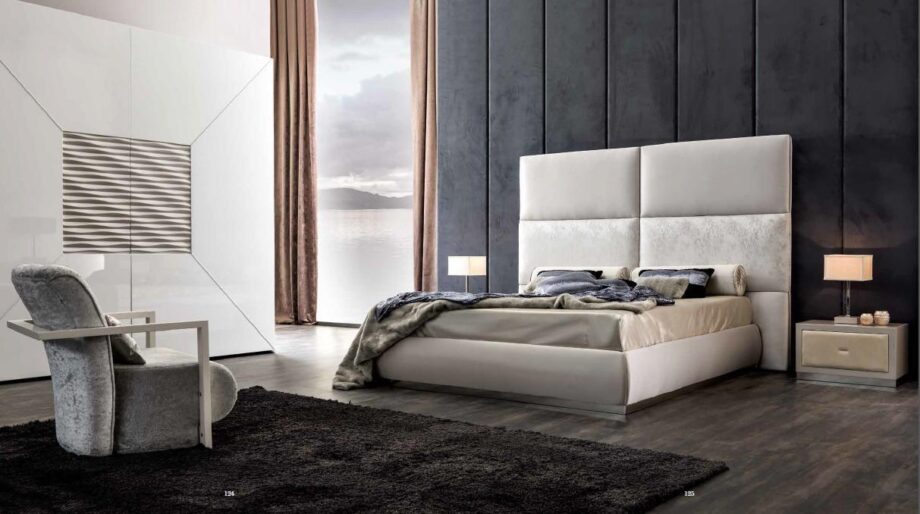 Keope Soft Bedside Table Corte Zari