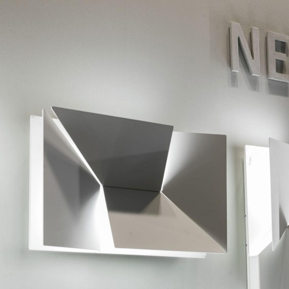 Wall Shadows Moyen Wall Lamp Nemo