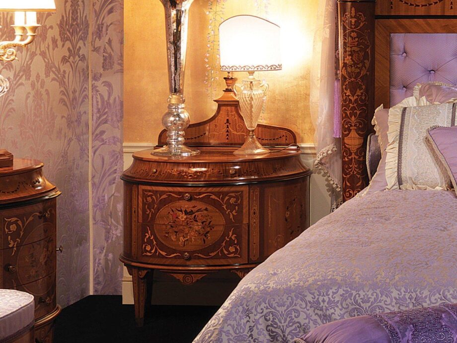 Stile Maggiolini Bedside Table Ezio Bellotti