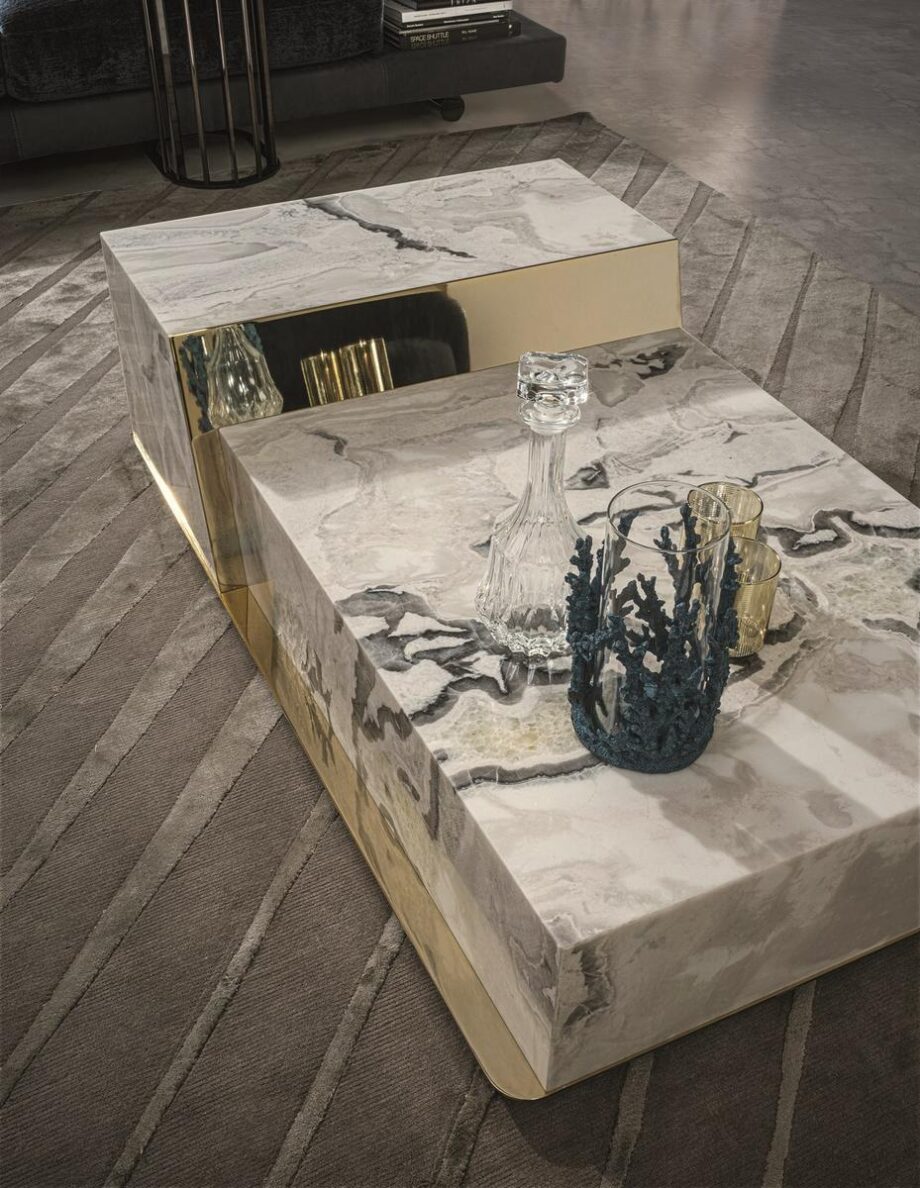 Bold Coffee Table Longhi
