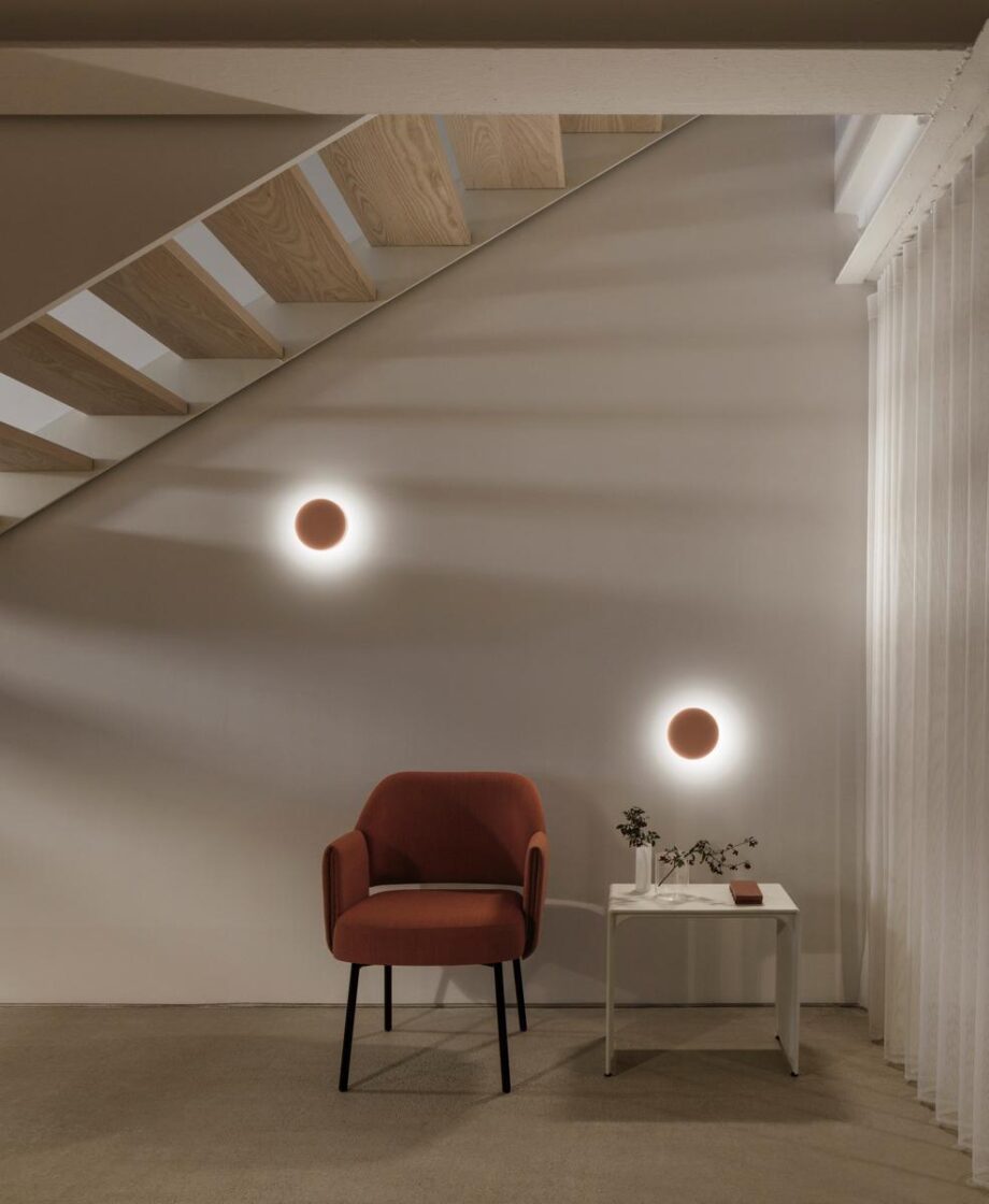 Dots 4675 Wall Lamp Vibia