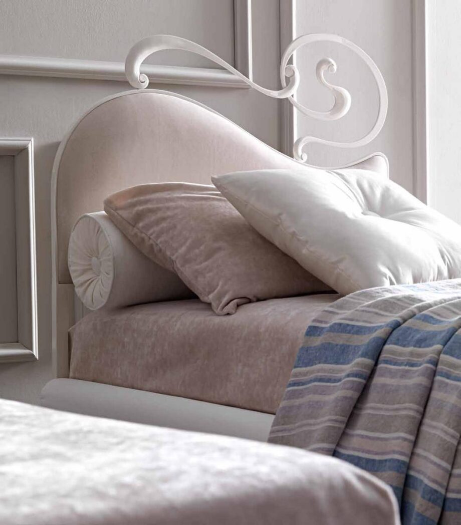 Maya Bed Corte Zari