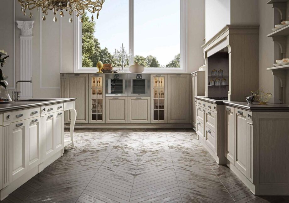 Queen Kitchen Old Line