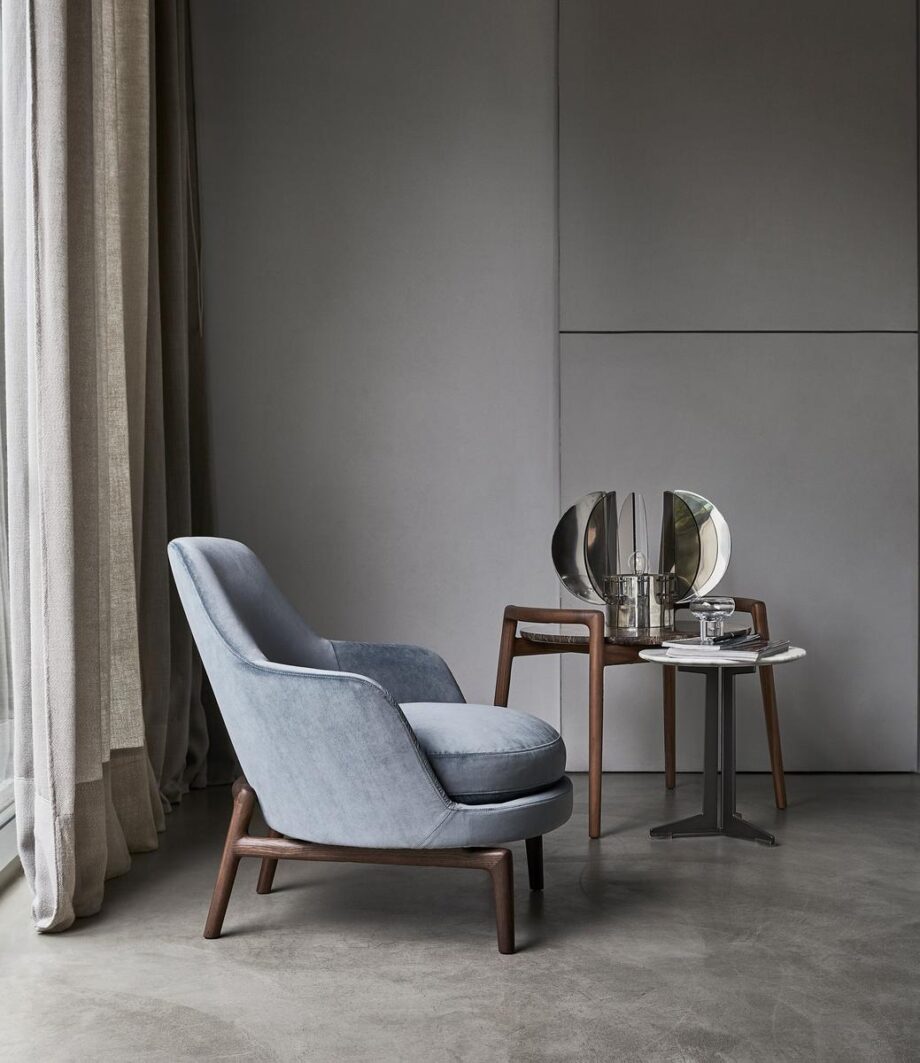 Leda Armchair Flexform