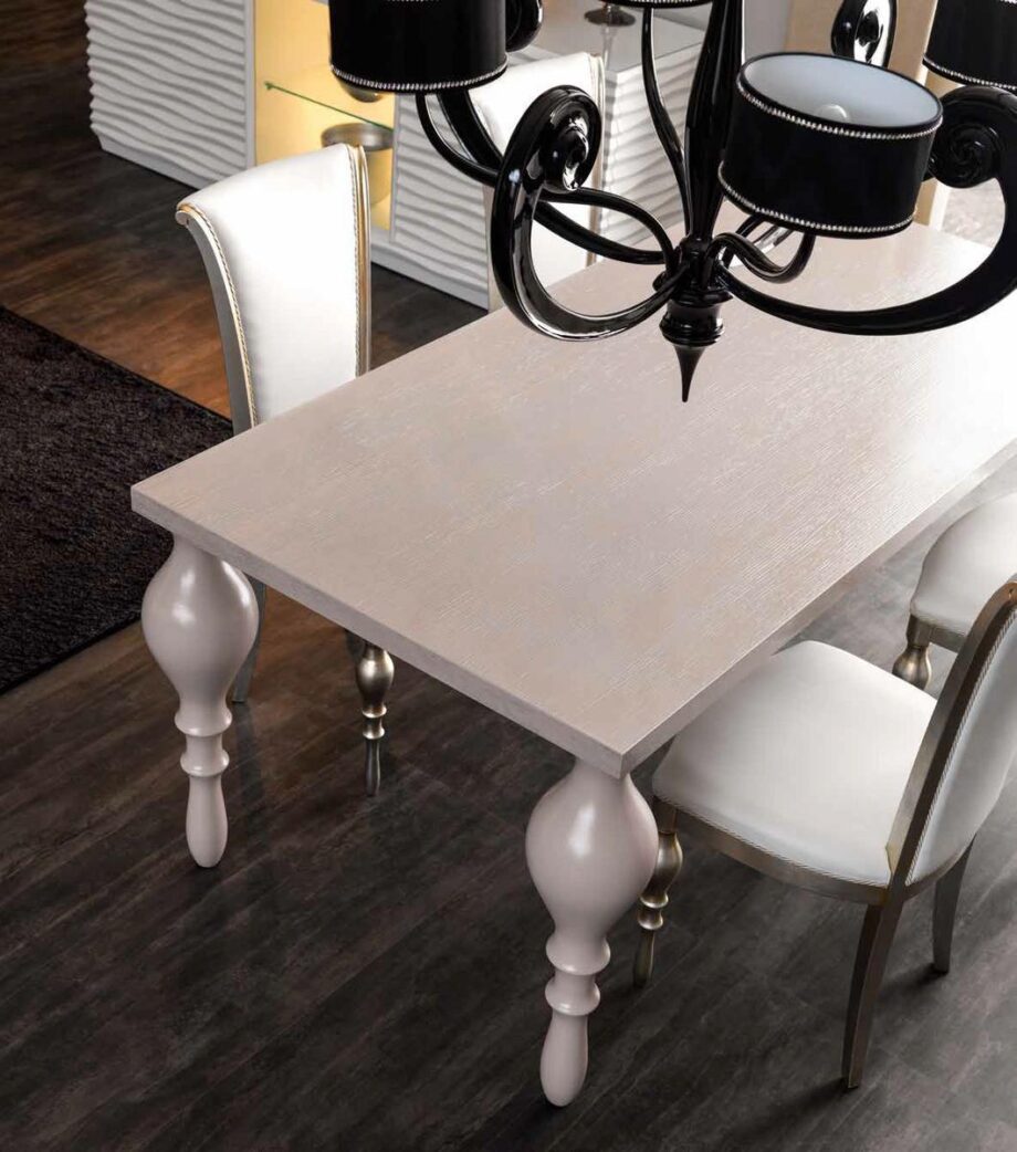 Zoe Table Corte Zari