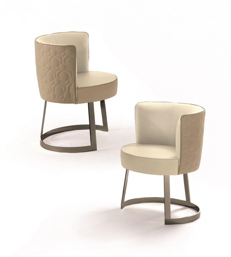 Cloé Easy Chair Longhi