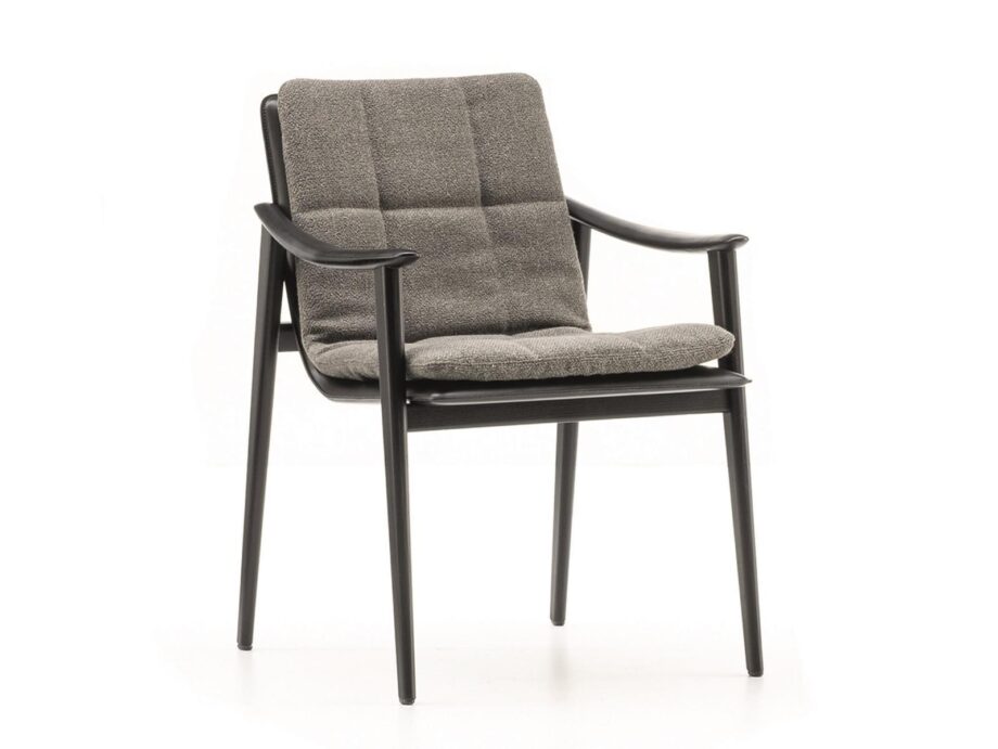 Fynn Saddle Hide Chair Minotti