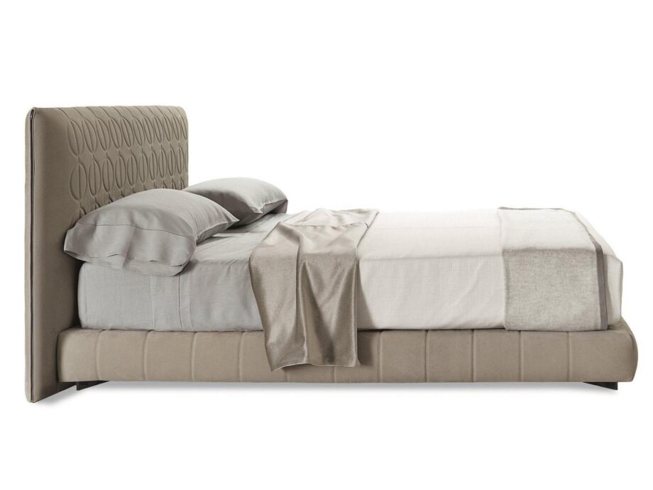 Curtis Bed Minotti
