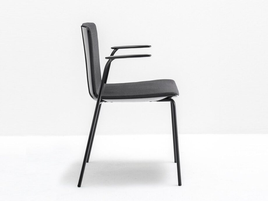Noa 726 Chair Pedrali