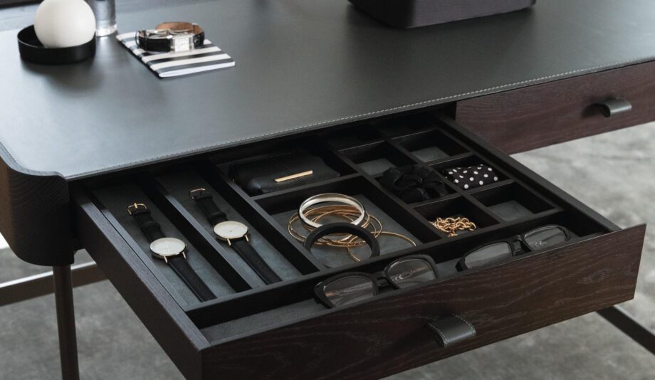 Dafto Secretary Desk Porada