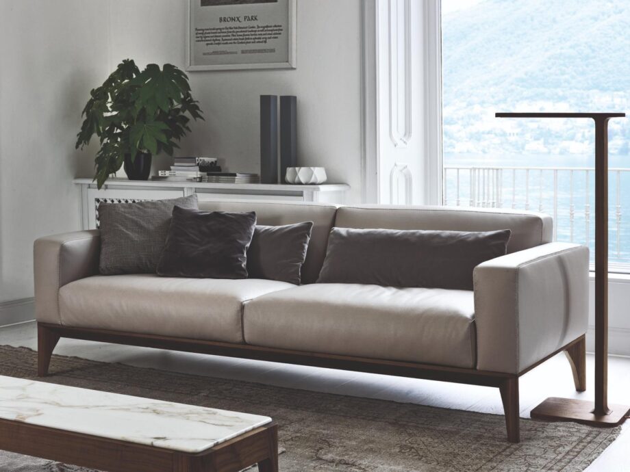 Fellow Sofa Porada