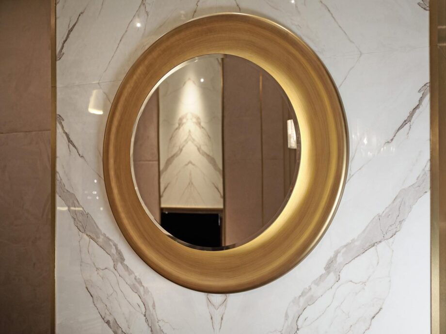 Melting Light Mirror Turri