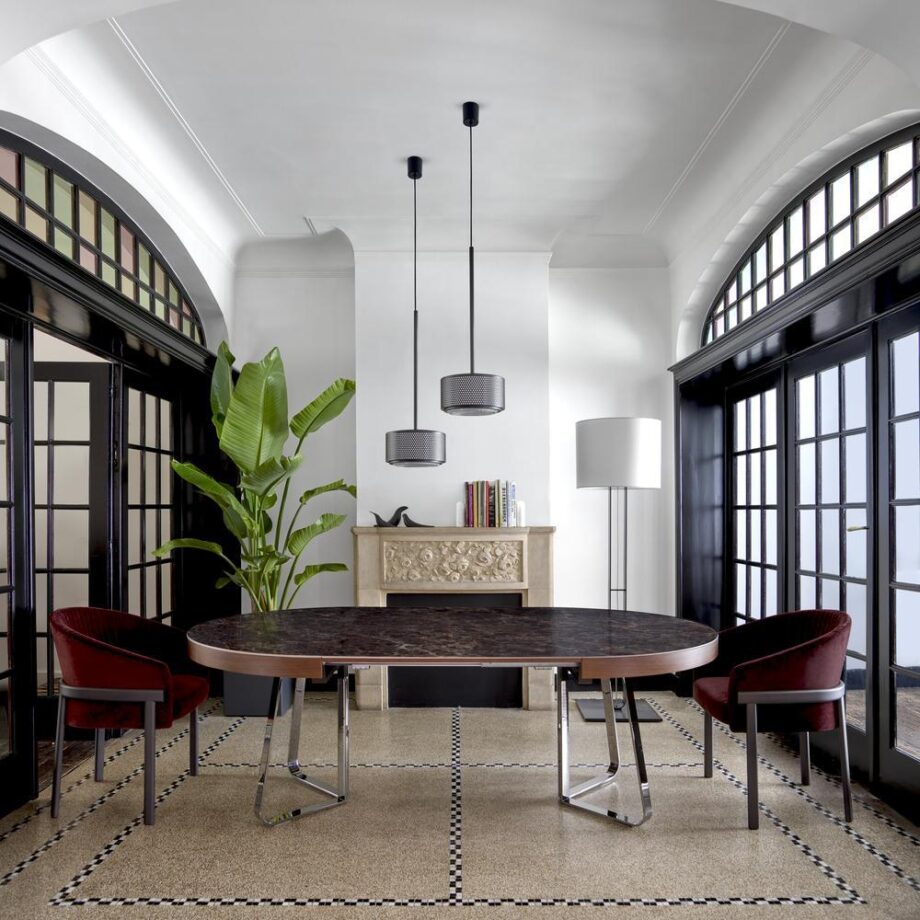 Ava Table Ligne Roset