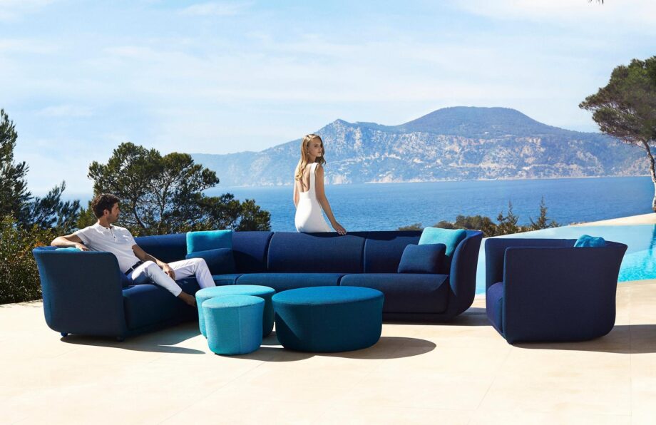 Suave Outdoor Sofa Vondom