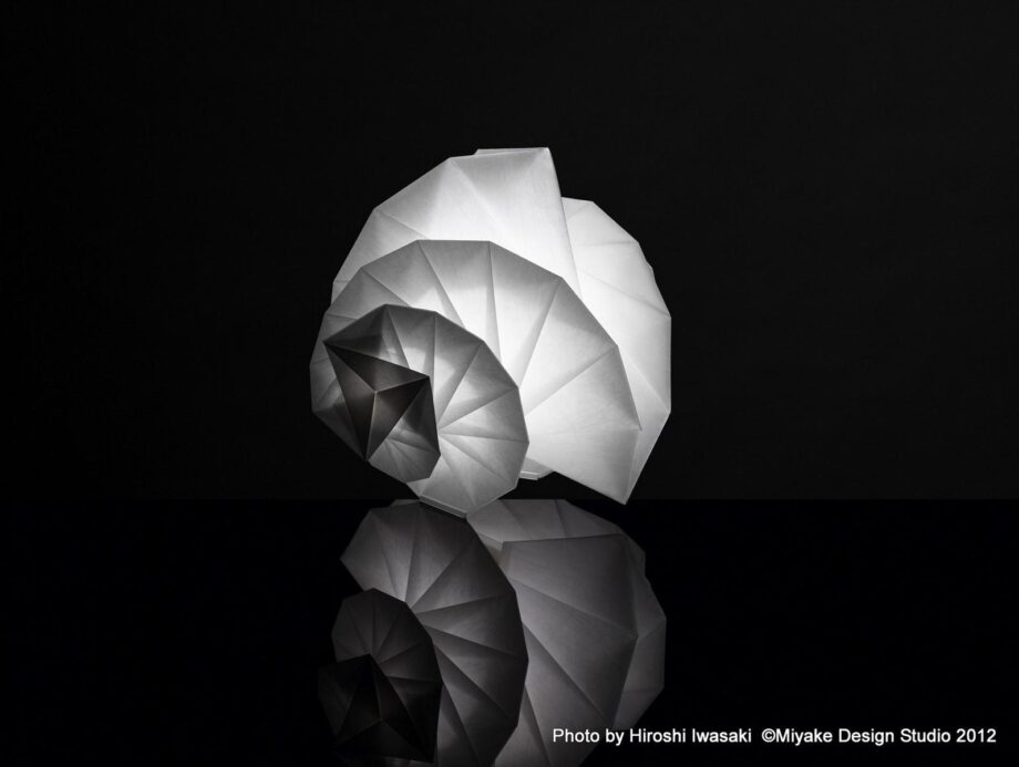 Mendori Table Lamp Artemide