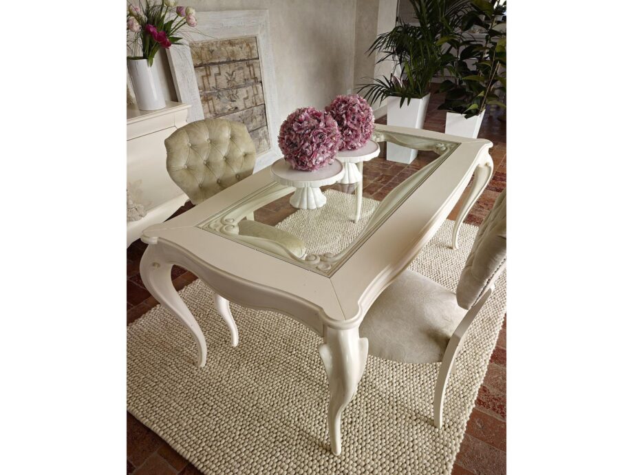 Giulietta Table Volpi