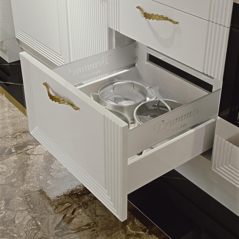 Diamond Kitchen Brummel