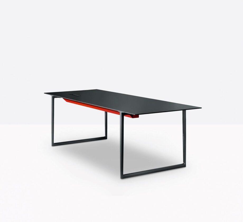 Toa Desk Toa240x90 C Office Desk Pedrali