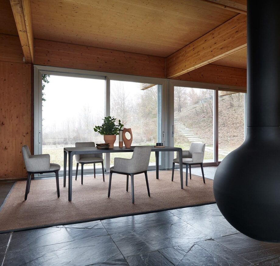 Eiles Table Potocco