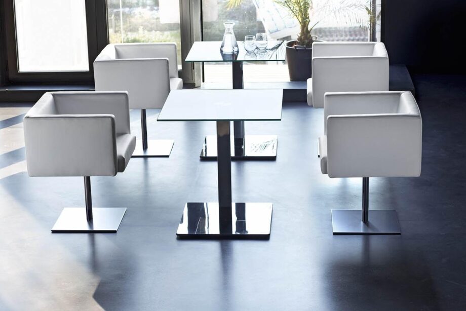 Composit/1 Table Midj