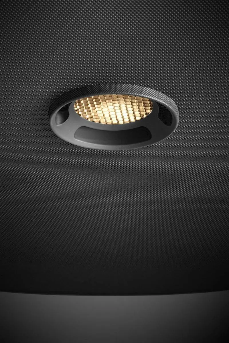 Eclipse Beam Silence Pendant Lamp Olev