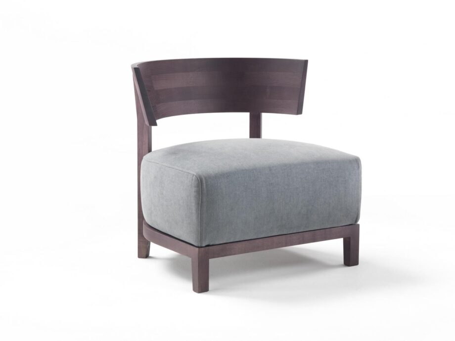 Thomas Easy Chair Flexform