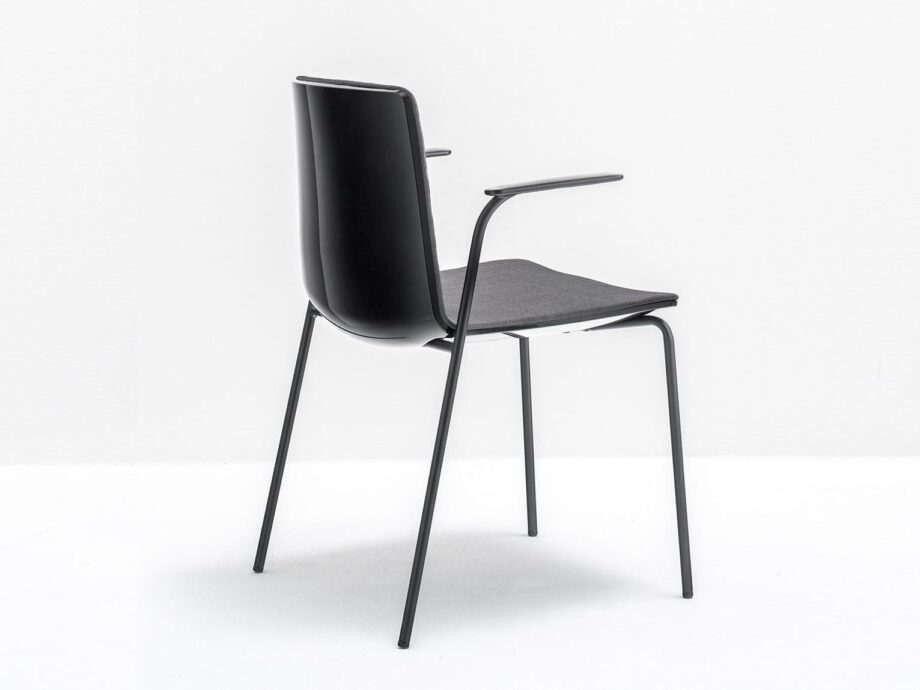 Noa 726 Chair Pedrali