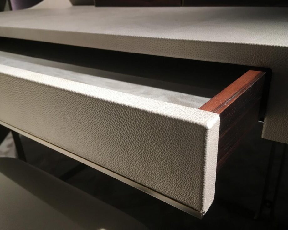 Roma Writing Desk Rugiano
