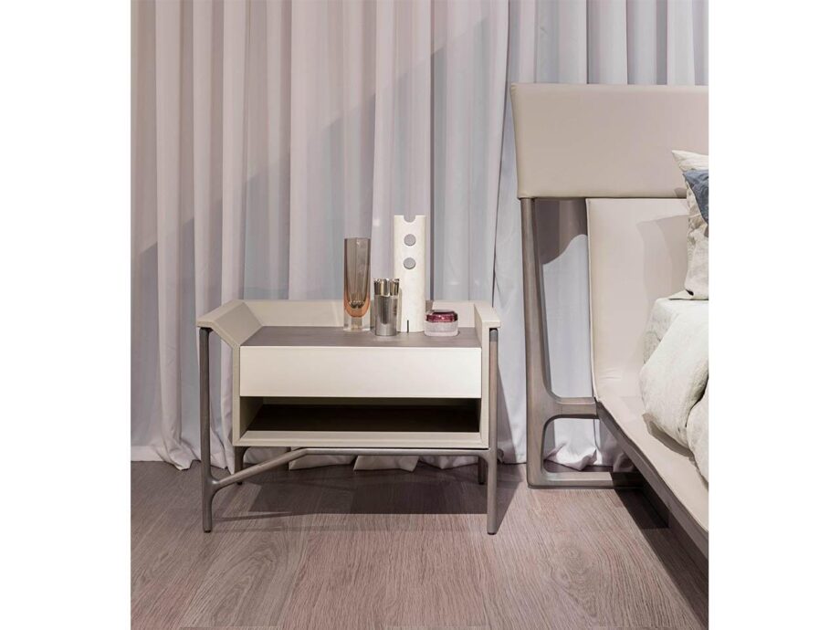 Vine Bedside Table Turri