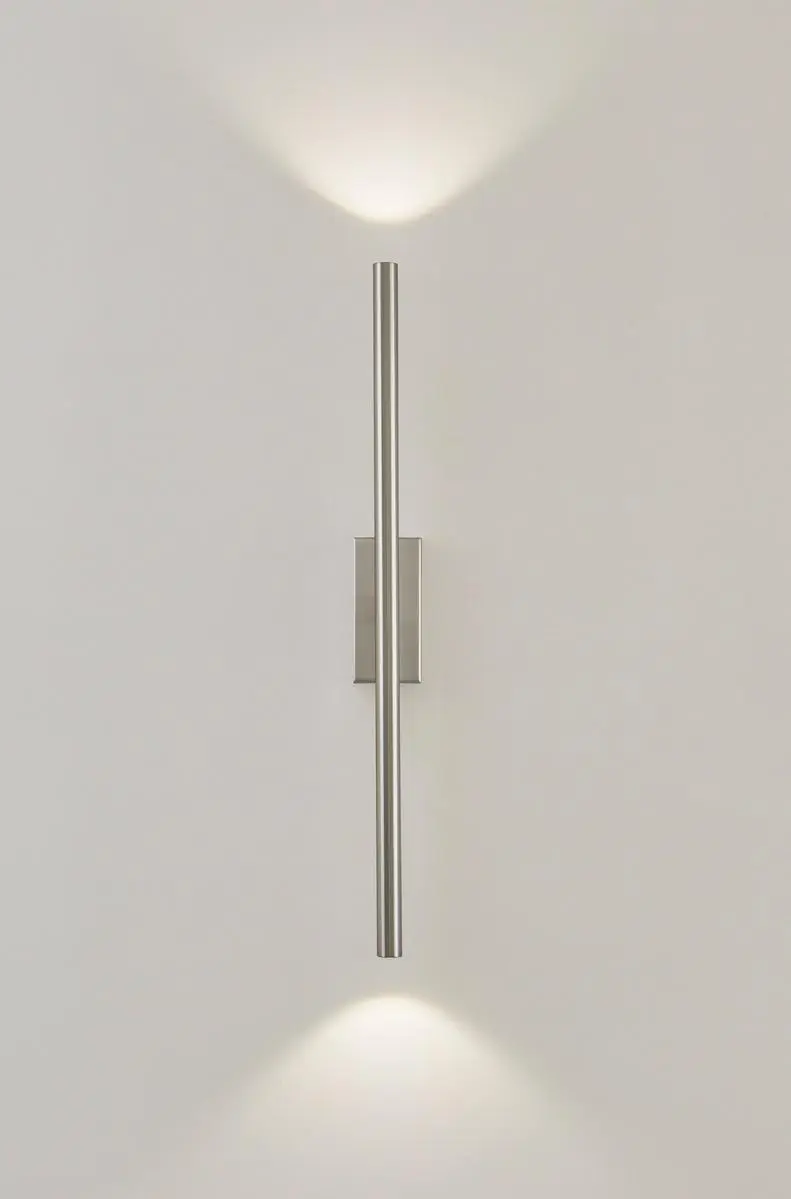Glow W2 Xl Wall Lamp Ilfari