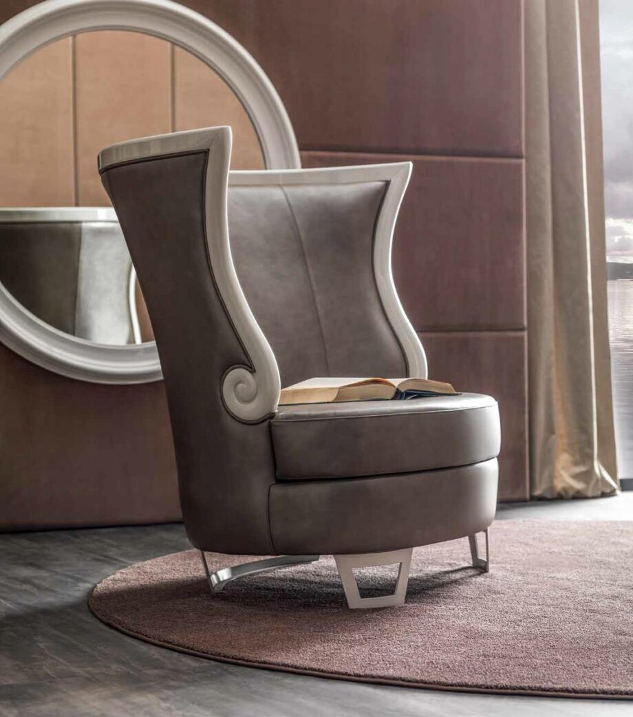 Gaudì Armchair Corte Zari