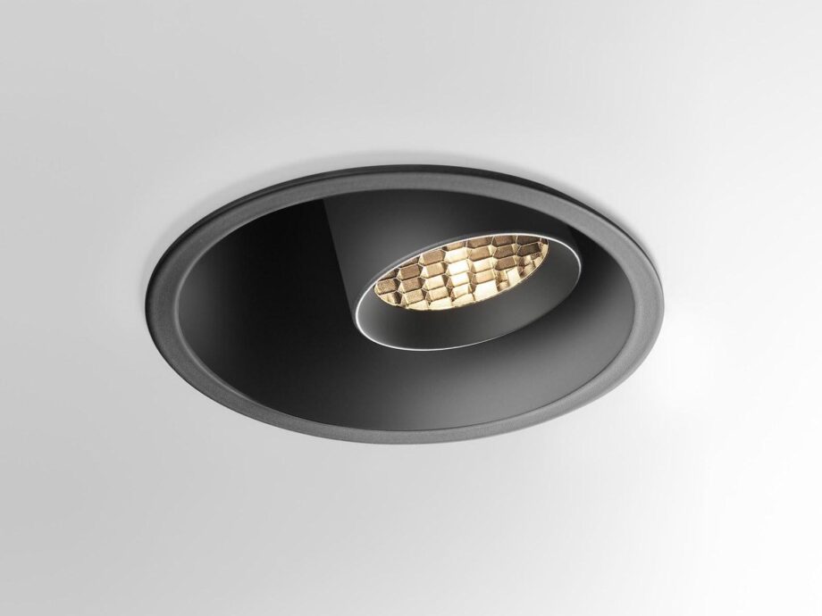 Tiny Adjustable Spotlight Olev