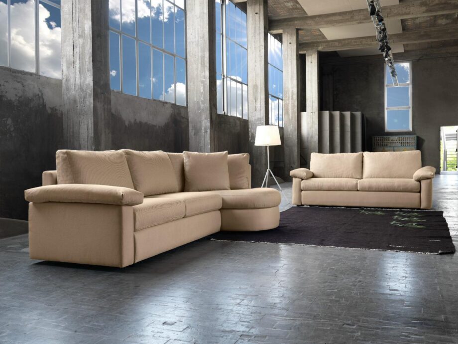 Mukai Sofa Domingo Salotti